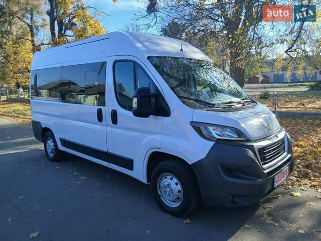Белый Пежо Boxer, объемом двигателя 2.2 л и пробегом 280 тыс. км за 16700 $, фото 5 на Automoto.ua