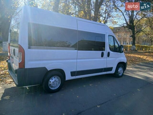Белый Пежо Boxer, объемом двигателя 2.2 л и пробегом 280 тыс. км за 16700 $, фото 2 на Automoto.ua