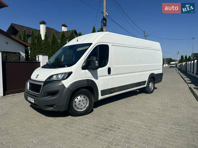 Белый Пежо Boxer, объемом двигателя 2.2 л и пробегом 300 тыс. км за 14300 $, фото 5 на Automoto.ua
