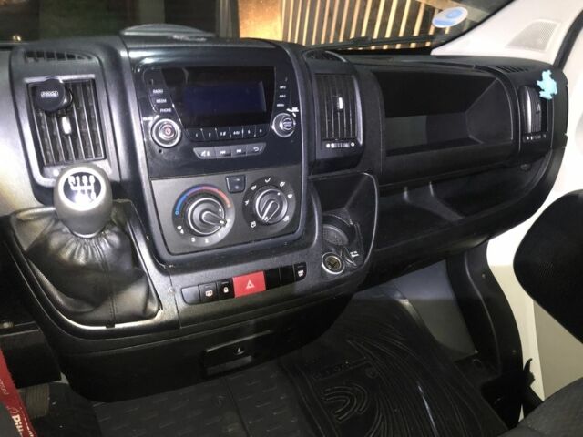 Белый Пежо Boxer, объемом двигателя 2.2 л и пробегом 306 тыс. км за 13300 $, фото 5 на Automoto.ua