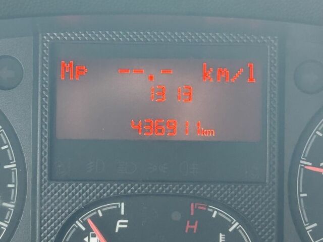 Белый Пежо Boxer, объемом двигателя 2.2 л и пробегом 436 тыс. км за 16500 $, фото 6 на Automoto.ua