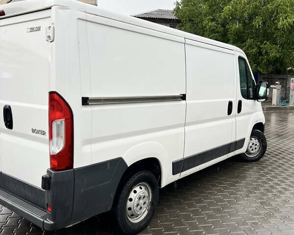 Білий Пежо Boxer, об'ємом двигуна 2.2 л та пробігом 310 тис. км за 12500 $, фото 3 на Automoto.ua