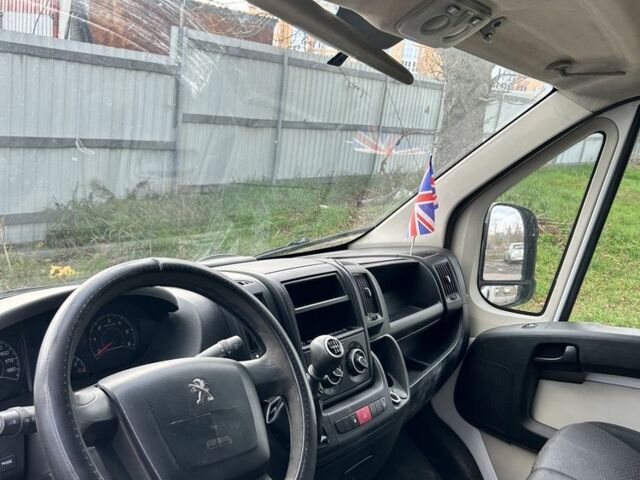 Белый Пежо Boxer, объемом двигателя 2.2 л и пробегом 436 тыс. км за 16500 $, фото 4 на Automoto.ua