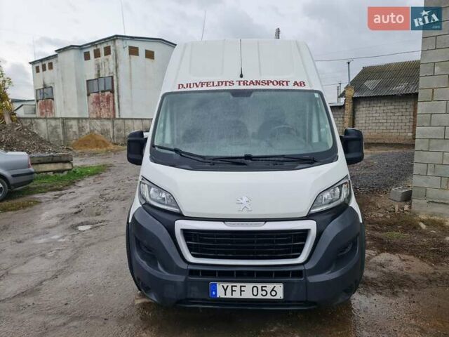 Белый Пежо Boxer, объемом двигателя 2.2 л и пробегом 250 тыс. км за 16950 $, фото 12 на Automoto.ua