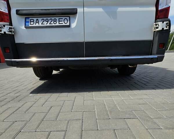 Білий Пежо Boxer, об'ємом двигуна 2 л та пробігом 295 тис. км за 13700 $, фото 8 на Automoto.ua