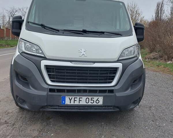 Білий Пежо Boxer, об'ємом двигуна 2 л та пробігом 250 тис. км за 15500 $, фото 19 на Automoto.ua