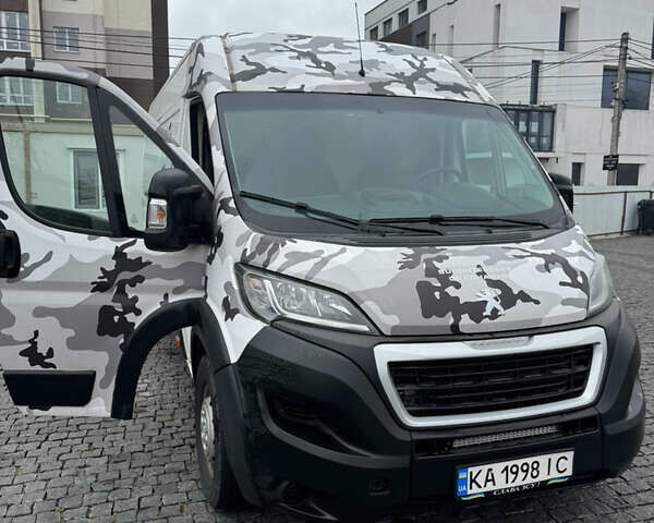 Белый Пежо Boxer, объемом двигателя 2.2 л и пробегом 177 тыс. км за 15500 $, фото 7 на Automoto.ua