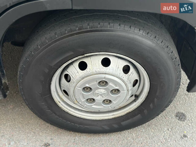 Белый Пежо Boxer, объемом двигателя 2 л и пробегом 261 тыс. км за 13200 $, фото 5 на Automoto.ua