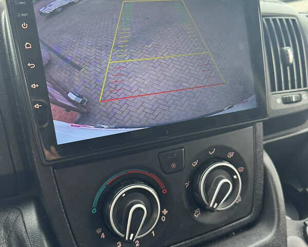 Белый Пежо Boxer, объемом двигателя 2.2 л и пробегом 177 тыс. км за 15500 $, фото 12 на Automoto.ua