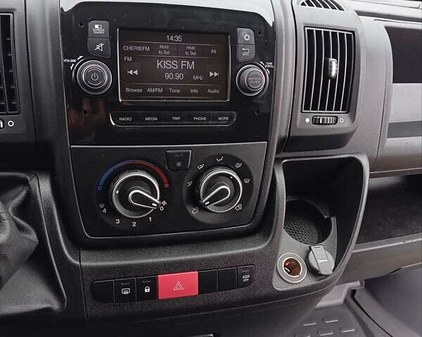 Білий Пежо Boxer, об'ємом двигуна 2.2 л та пробігом 161 тис. км за 14700 $, фото 20 на Automoto.ua