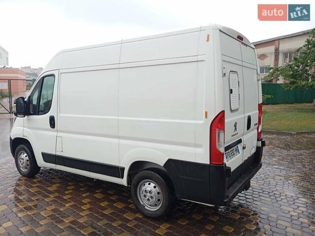 Білий Пежо Boxer, об'ємом двигуна 2.2 л та пробігом 161 тис. км за 14700 $, фото 3 на Automoto.ua