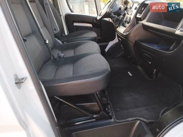 Білий Пежо Boxer, об'ємом двигуна 2.2 л та пробігом 107 тис. км за 15900 $, фото 13 на Automoto.ua