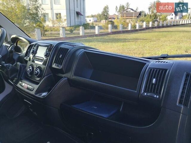 Білий Пежо Boxer, об'ємом двигуна 2.2 л та пробігом 107 тис. км за 15900 $, фото 17 на Automoto.ua