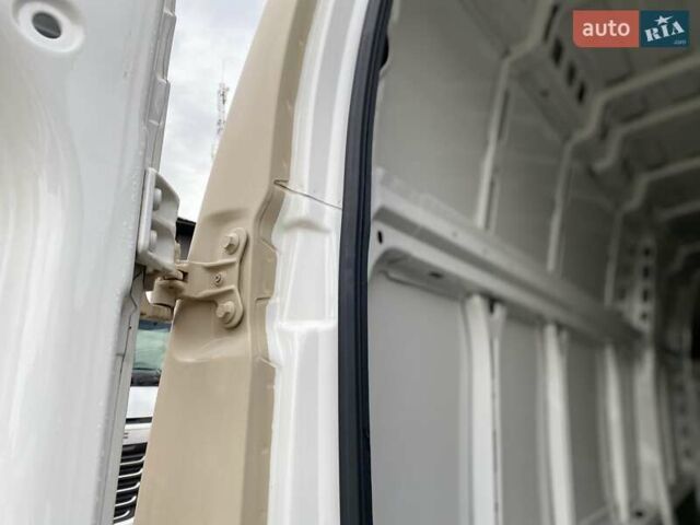 Белый Пежо Boxer, объемом двигателя 2.2 л и пробегом 175 тыс. км за 14950 $, фото 21 на Automoto.ua