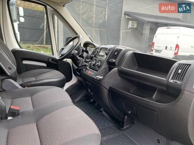 Белый Пежо Boxer, объемом двигателя 2.2 л и пробегом 175 тыс. км за 14950 $, фото 24 на Automoto.ua