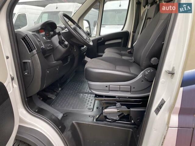 Белый Пежо Boxer, объемом двигателя 2.2 л и пробегом 175 тыс. км за 14950 $, фото 26 на Automoto.ua