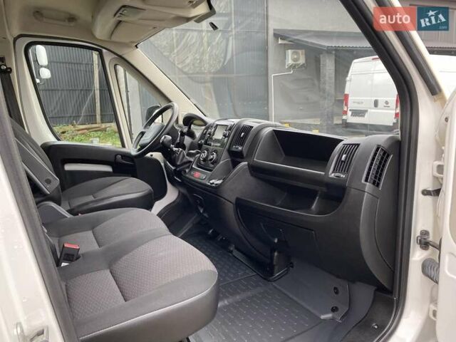 Белый Пежо Boxer, объемом двигателя 2.2 л и пробегом 175 тыс. км за 14950 $, фото 19 на Automoto.ua
