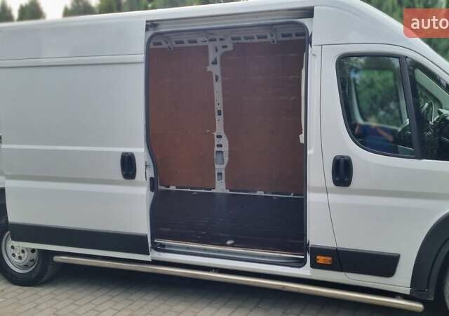 Білий Пежо Boxer, об'ємом двигуна 2.2 л та пробігом 245 тис. км за 18300 $, фото 36 на Automoto.ua