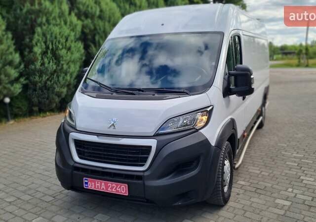 Білий Пежо Boxer, об'ємом двигуна 2.2 л та пробігом 245 тис. км за 18300 $, фото 57 на Automoto.ua