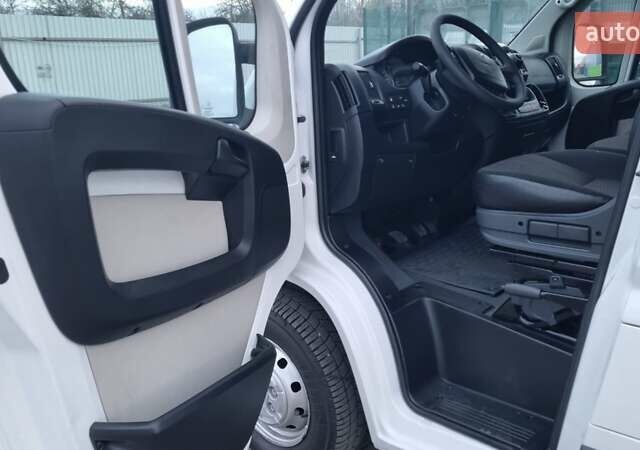 Белый Пежо Boxer, объемом двигателя 2.2 л и пробегом 270 тыс. км за 17999 $, фото 27 на Automoto.ua