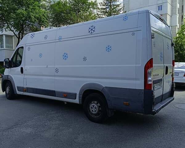 Білий Пежо Boxer, об'ємом двигуна 2.2 л та пробігом 525 тис. км за 9200 $, фото 4 на Automoto.ua