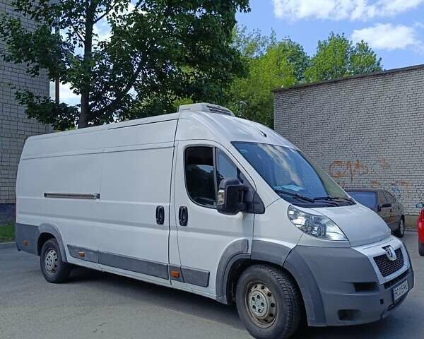 Білий Пежо Boxer, об'ємом двигуна 2.2 л та пробігом 525 тис. км за 9200 $, фото 6 на Automoto.ua