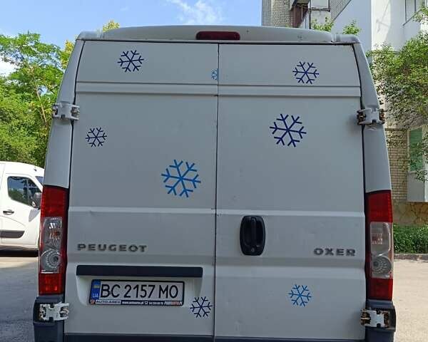 Білий Пежо Boxer, об'ємом двигуна 2.2 л та пробігом 525 тис. км за 9200 $, фото 1 на Automoto.ua