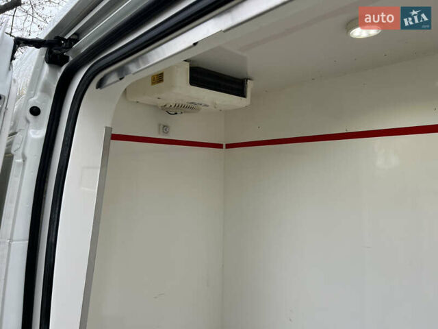 Белый Пежо Boxer, объемом двигателя 2 л и пробегом 312 тыс. км за 15000 $, фото 14 на Automoto.ua