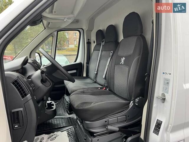 Белый Пежо Boxer, объемом двигателя 2 л и пробегом 1 тыс. км за 35000 $, фото 24 на Automoto.ua