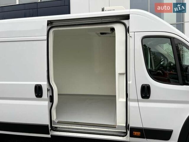 Белый Пежо Boxer, объемом двигателя 2 л и пробегом 1 тыс. км за 35000 $, фото 18 на Automoto.ua