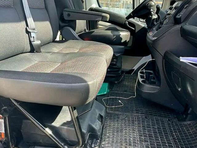 Білий Пежо Boxer, об'ємом двигуна 2 л та пробігом 372 тис. км за 13500 $, фото 1 на Automoto.ua