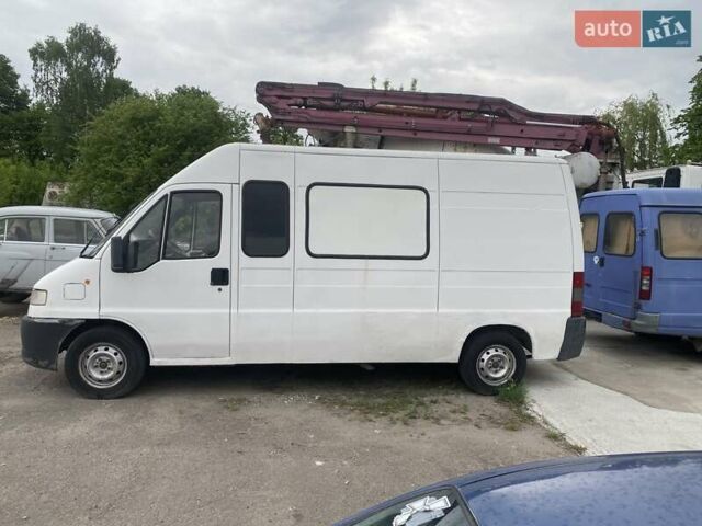Белый Пежо Boxer, объемом двигателя 2.4 л и пробегом 349 тыс. км за 1500 $, фото 4 на Automoto.ua