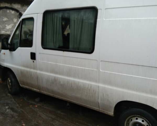 Білий Пежо Boxer, об'ємом двигуна 2.45 л та пробігом 502 тис. км за 2000 $, фото 6 на Automoto.ua