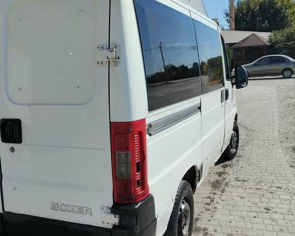 Белый Пежо Boxer, объемом двигателя 2.2 л и пробегом 430 тыс. км за 3700 $, фото 4 на Automoto.ua