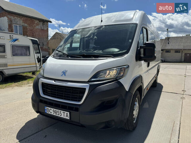 Белый Пежо Boxer, объемом двигателя 2.2 л и пробегом 163 тыс. км за 25000 $, фото 2 на Automoto.ua