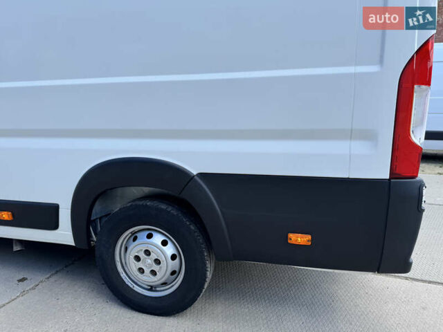 Белый Пежо Boxer, объемом двигателя 2.2 л и пробегом 163 тыс. км за 25000 $, фото 29 на Automoto.ua