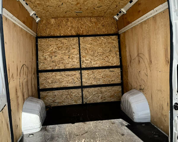 Белый Пежо Boxer, объемом двигателя 2.2 л и пробегом 163 тыс. км за 25000 $, фото 21 на Automoto.ua