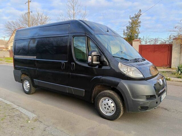 Черный Пежо Boxer, объемом двигателя 2.2 л и пробегом 265 тыс. км за 6500 $, фото 2 на Automoto.ua