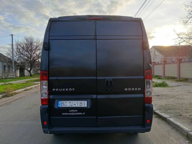 Черный Пежо Boxer, объемом двигателя 2.2 л и пробегом 265 тыс. км за 6500 $, фото 5 на Automoto.ua