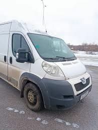 Черный Пежо Boxer, объемом двигателя 2.3 л и пробегом 250 тыс. км за 4119 $, фото 2 на Automoto.ua