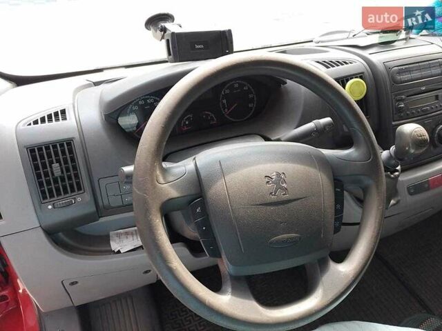 Красный Пежо Boxer, объемом двигателя 2.2 л и пробегом 243 тыс. км за 6450 $, фото 13 на Automoto.ua