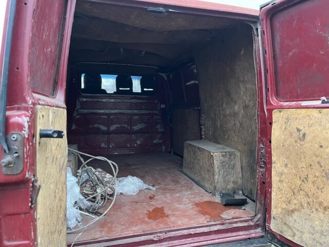 Красный Пежо Boxer, объемом двигателя 2.5 л и пробегом 580 тыс. км за 1500 $, фото 11 на Automoto.ua