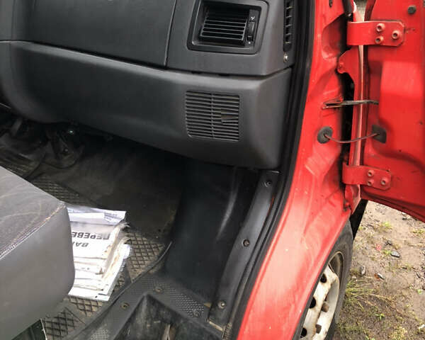 Красный Пежо Boxer, объемом двигателя 2.5 л и пробегом 5 тыс. км за 1700 $, фото 10 на Automoto.ua