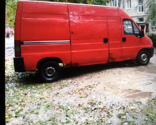 Красный Пежо Boxer, объемом двигателя 2.5 л и пробегом 5 тыс. км за 1700 $, фото 3 на Automoto.ua