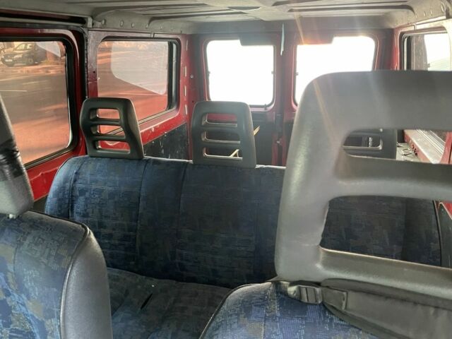 Красный Пежо Boxer, объемом двигателя 2.4 л и пробегом 250 тыс. км за 2000 $, фото 3 на Automoto.ua