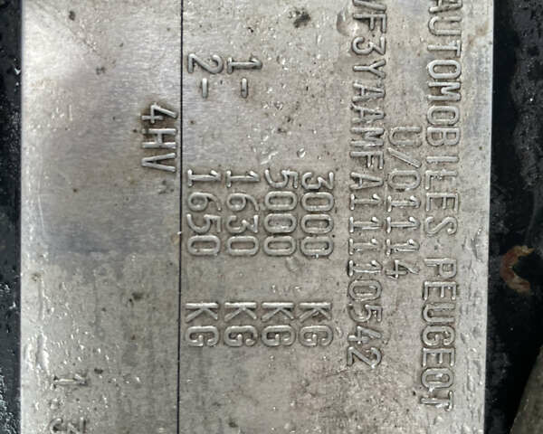 Красный Пежо Boxer, объемом двигателя 2.2 л и пробегом 310 тыс. км за 6700 $, фото 6 на Automoto.ua