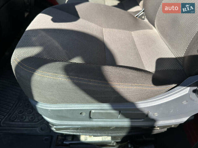Красный Пежо Boxer, объемом двигателя 3 л и пробегом 310 тыс. км за 16500 $, фото 83 на Automoto.ua