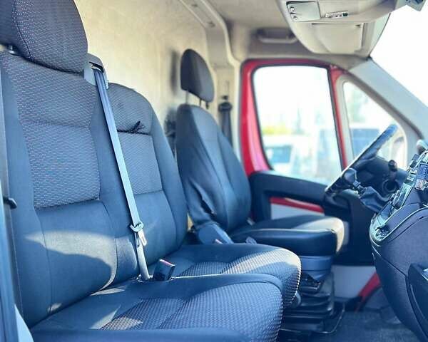 Червоний Пежо Boxer, об'ємом двигуна 2 л та пробігом 388 тис. км за 11700 $, фото 11 на Automoto.ua