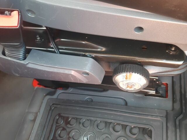 Красный Пежо Boxer, объемом двигателя 2 л и пробегом 155 тыс. км за 18000 $, фото 14 на Automoto.ua