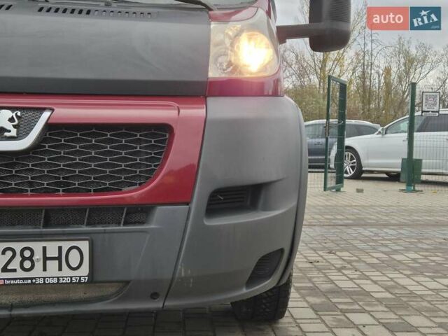 Красный Пежо Boxer, объемом двигателя 3 л и пробегом 340 тыс. км за 13355 $, фото 7 на Automoto.ua